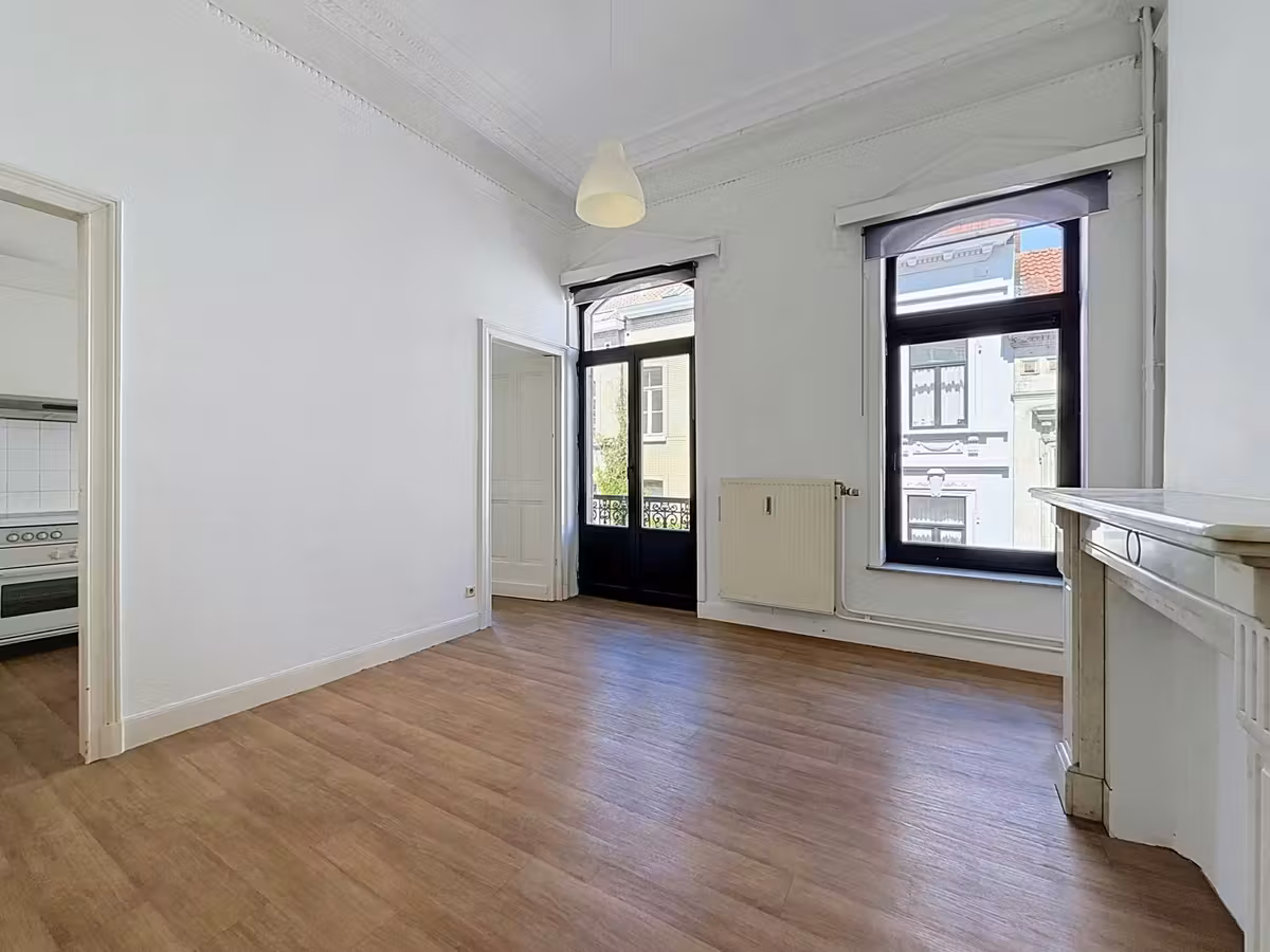 One-bedroom apartment in Ixelles - 6