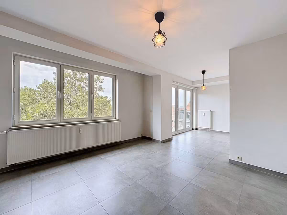 One-bedroom apartment in Saint-Gilles - 1