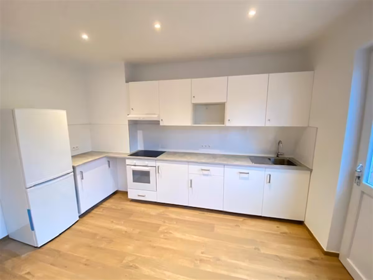 Bel appartement 2 chambres avec terrasse à Ixelles - 2