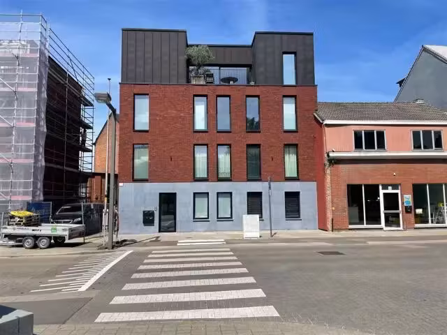 Instapklaar appartement met berging en autostaanplaats - 11