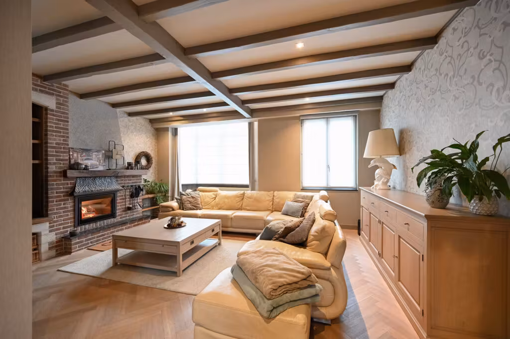 Mooie en gerenoveerde woning in populaire straat te Borgerhout - 7