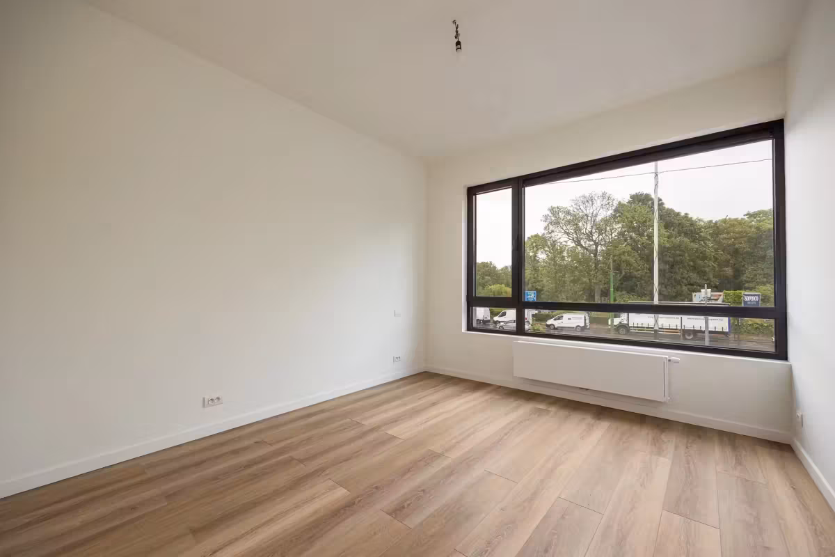 Gerenoveerd appartement met 2 slaapkamers en terras - 10