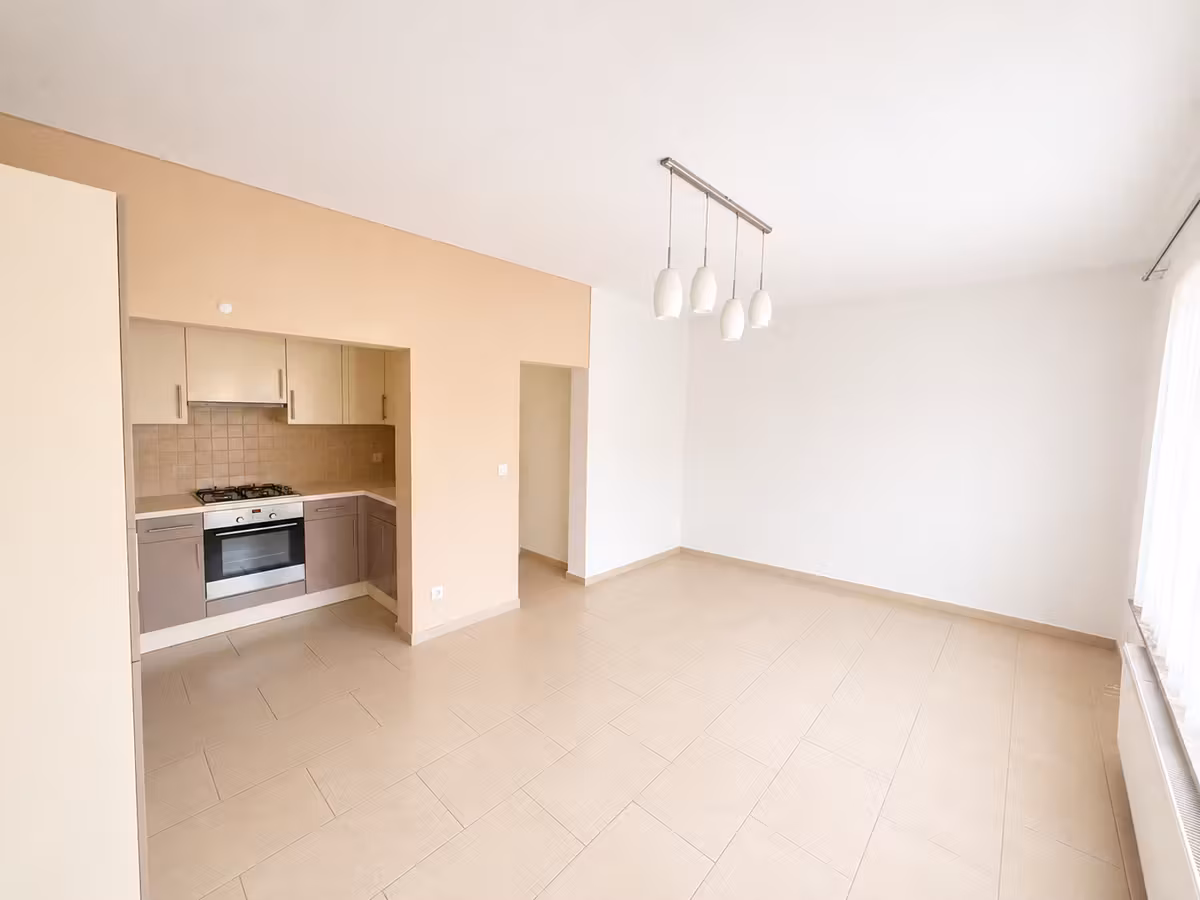 Lumineux appartement 2ch + terrasse à 1070 Anderlecht - 3