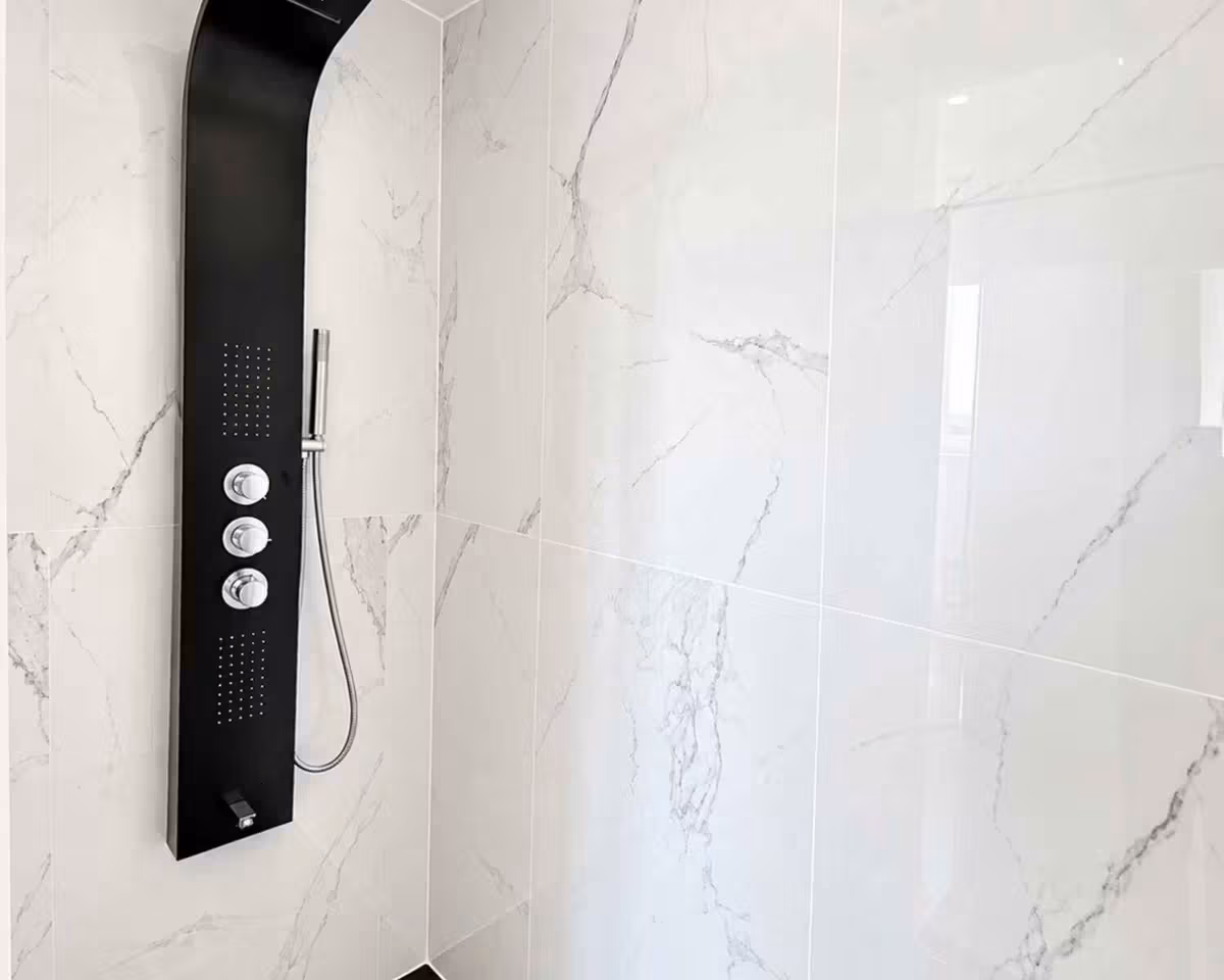 Three-bedroom duplex apartment for rent - 25