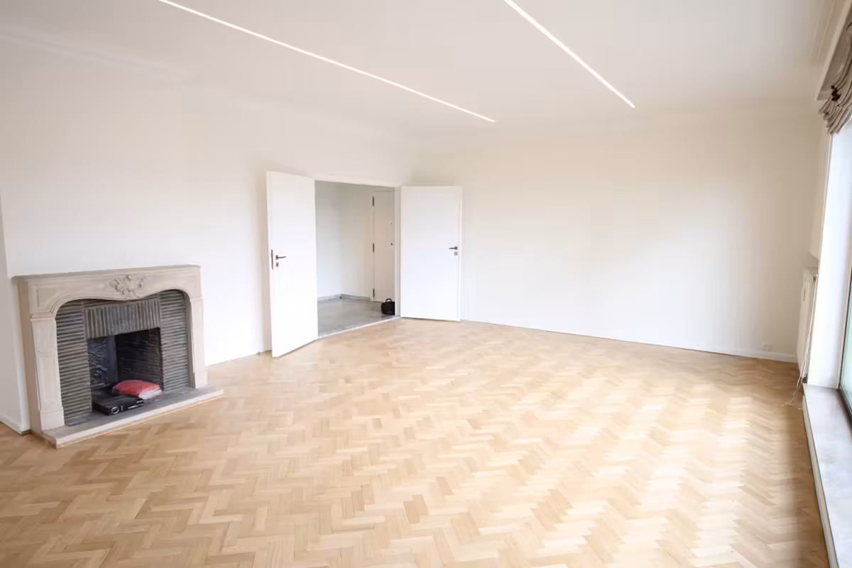 Ruim appartement met 3 slaapkamers in Elsene - 7