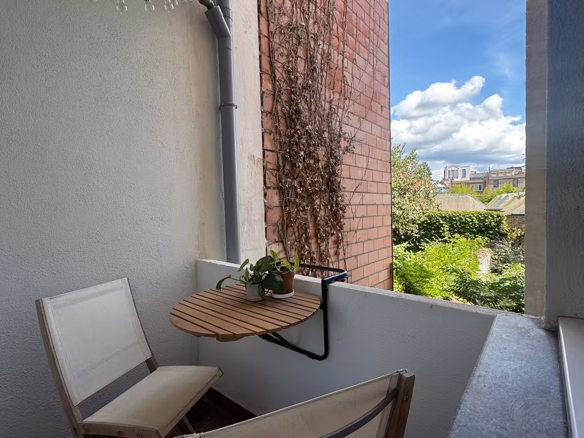 Gerenoveerd 2-slaapkamerappartement met terras in Borgerhout - 14