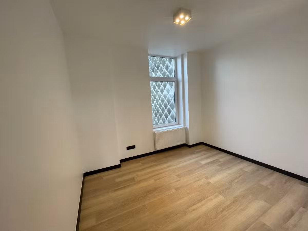 Appartement rénové près de Gand-Saint-Pierre avec grand... - 4