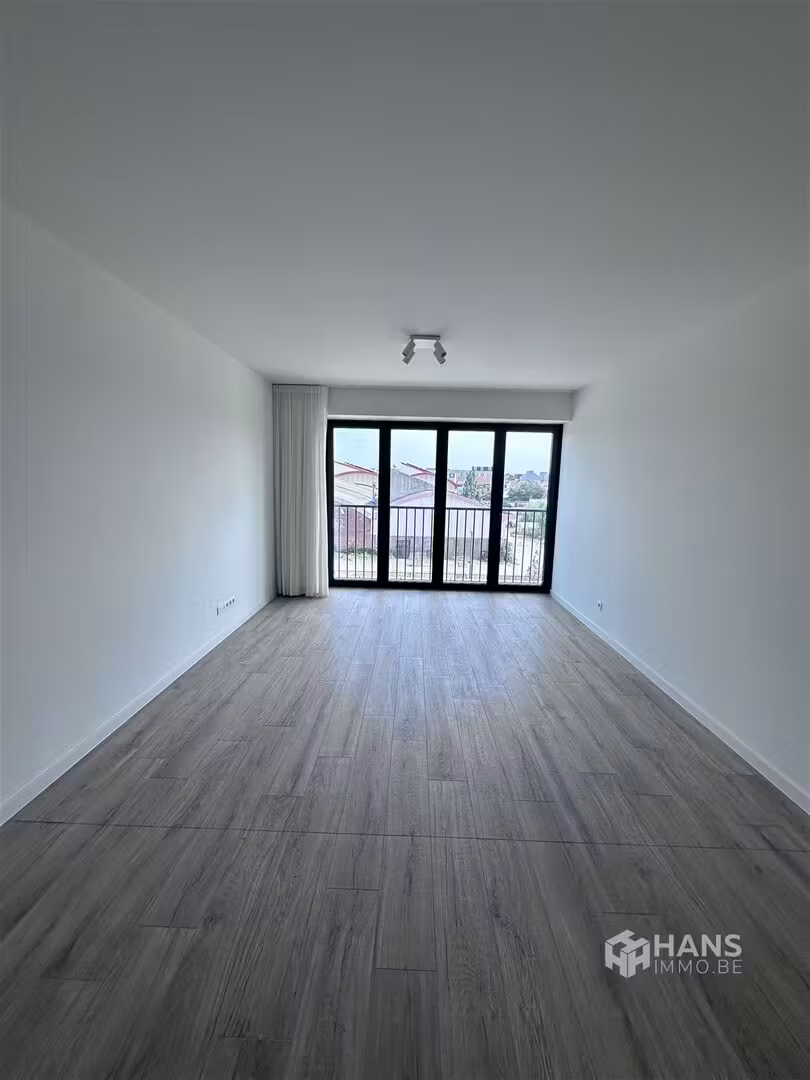 NIEUWBOUWAPPARTEMENT MET 2 SLAAPKAMERS EN TERRAS TE ANTWERPEN - 5