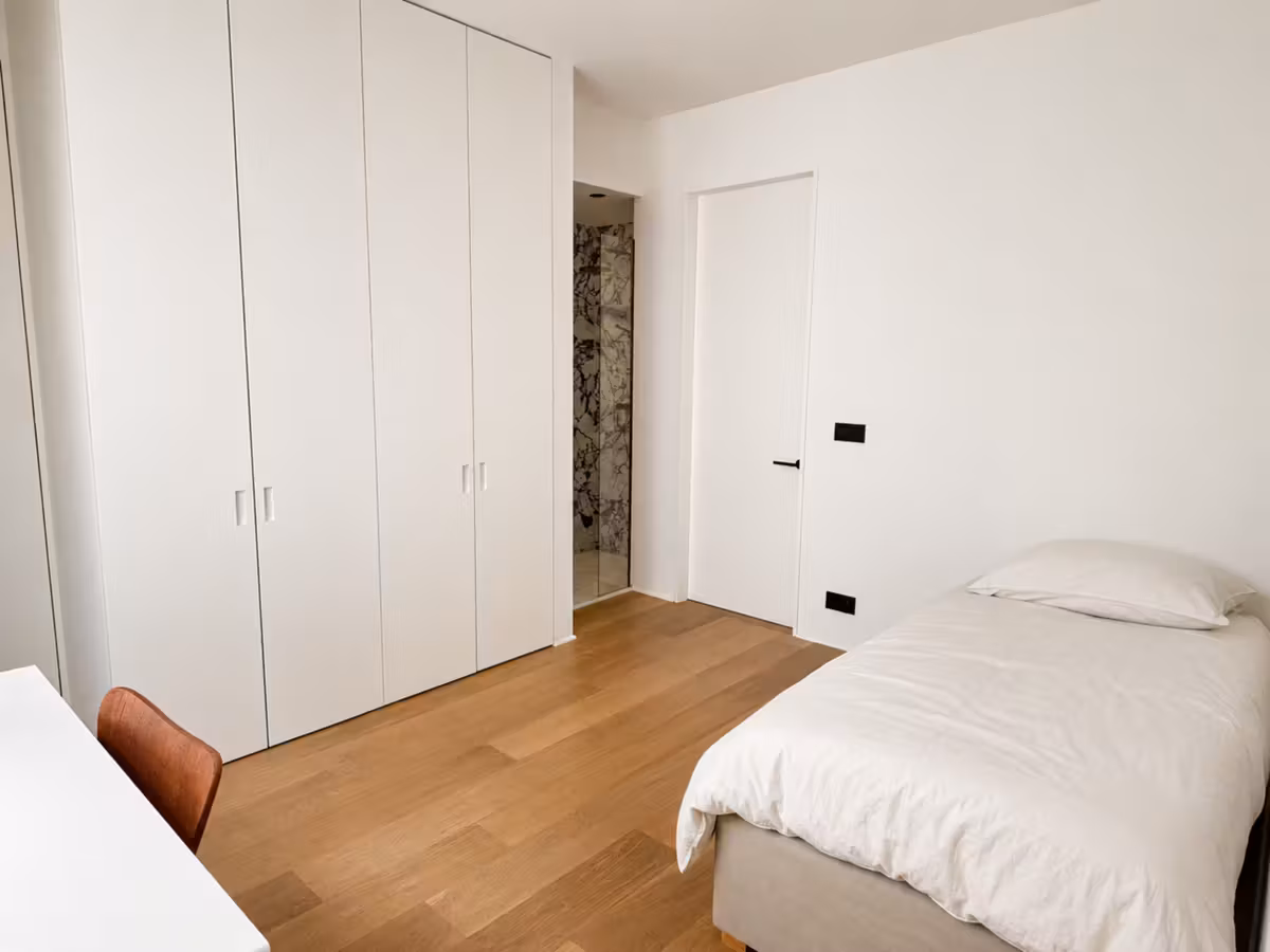 Gemeubeld appartement met 2 slaapkamers aan de Melkmarkt - 4