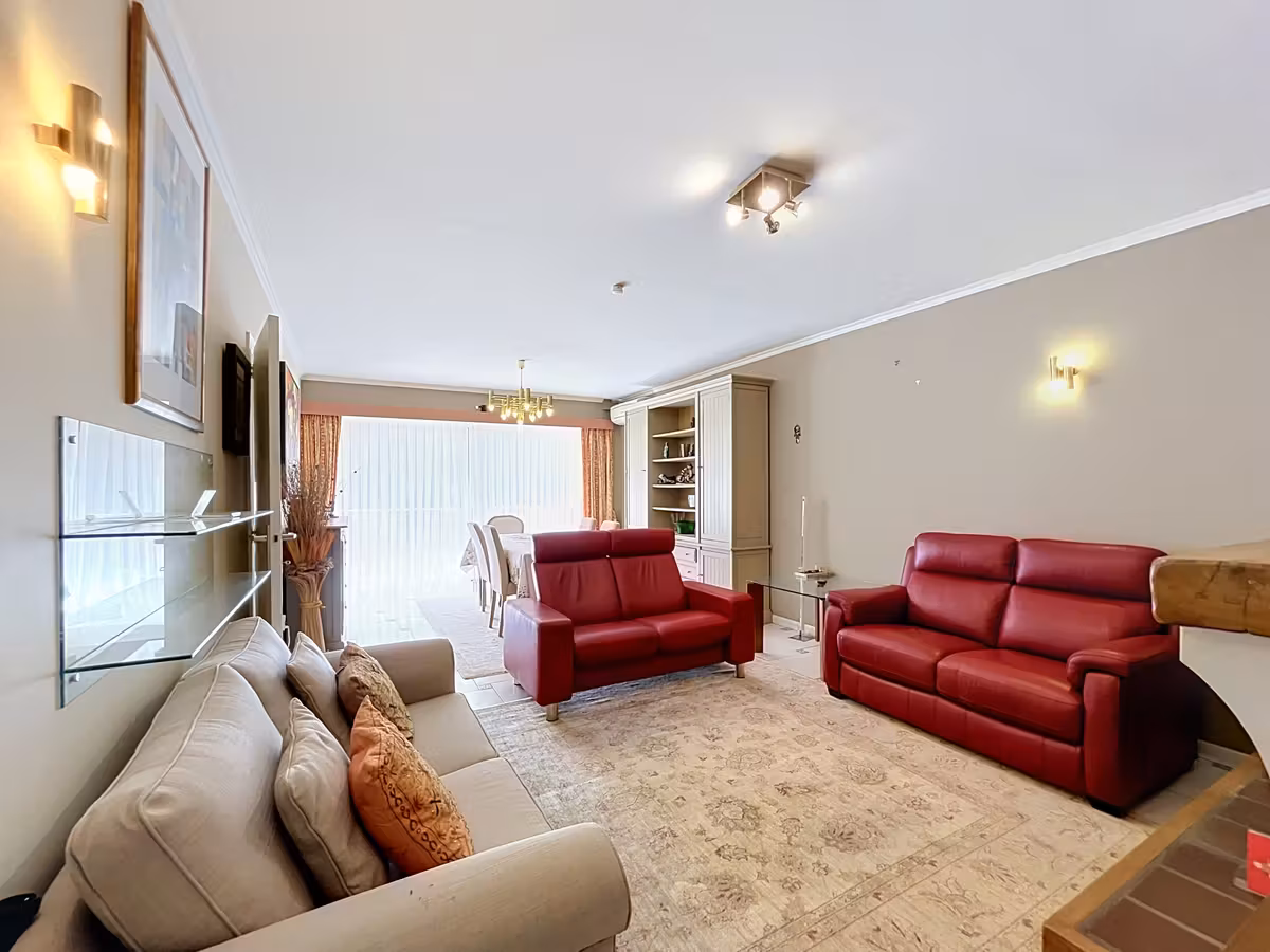 Furnished apartment with 2 bedrooms, terrace and garage - 1