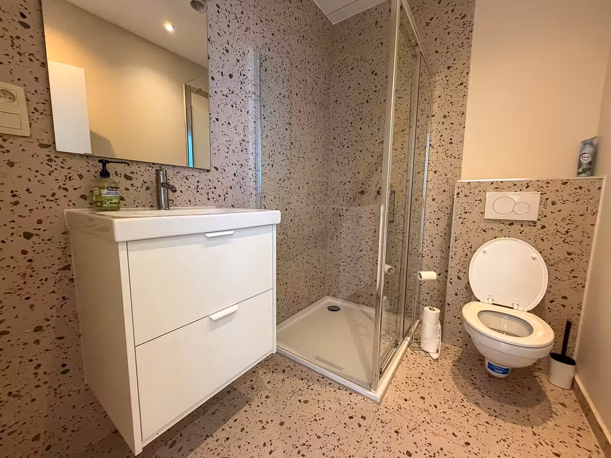 Appartement met 2 slaapkamers + tuin - 5