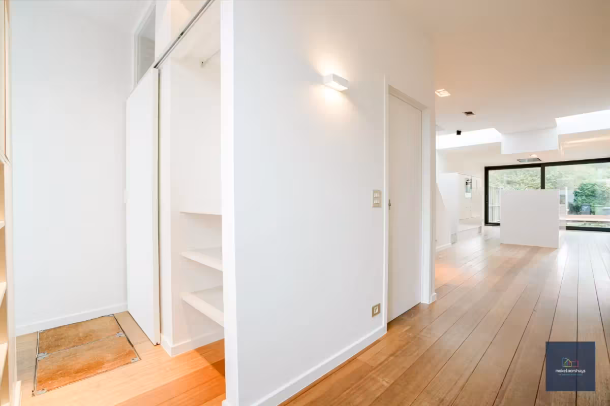 Instapklare woning met garage te Gentbrugge - 9
