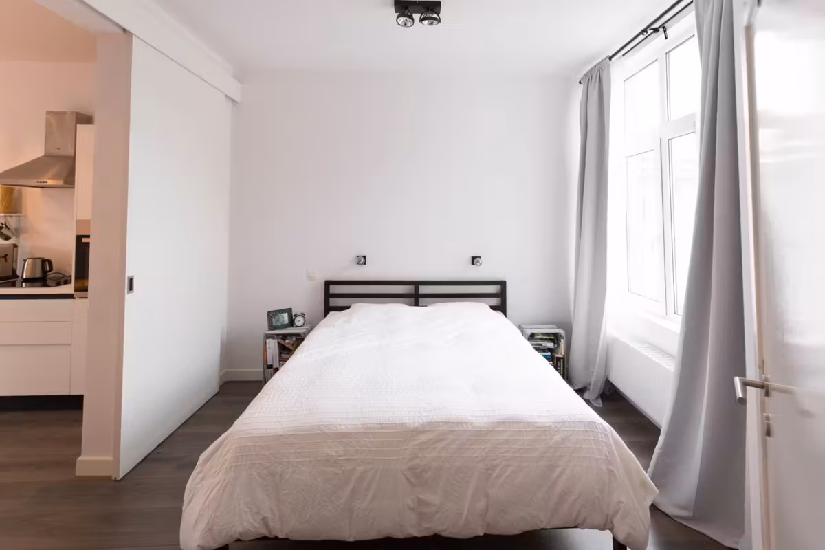 Trendy 1-bedroom apartment on Begijnenvest near Theaterplein - 6