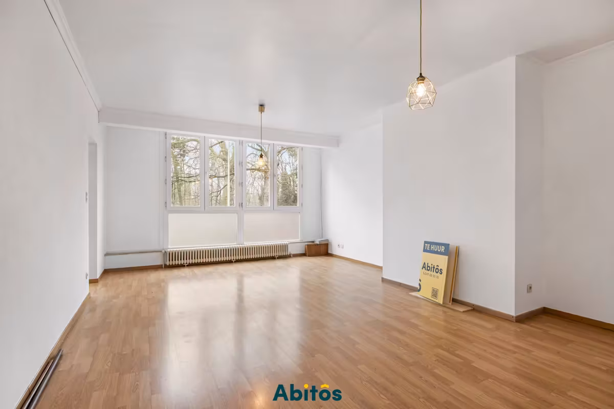 Tweeslaapkamerappartement met garagebox nabij Coupure - 7
