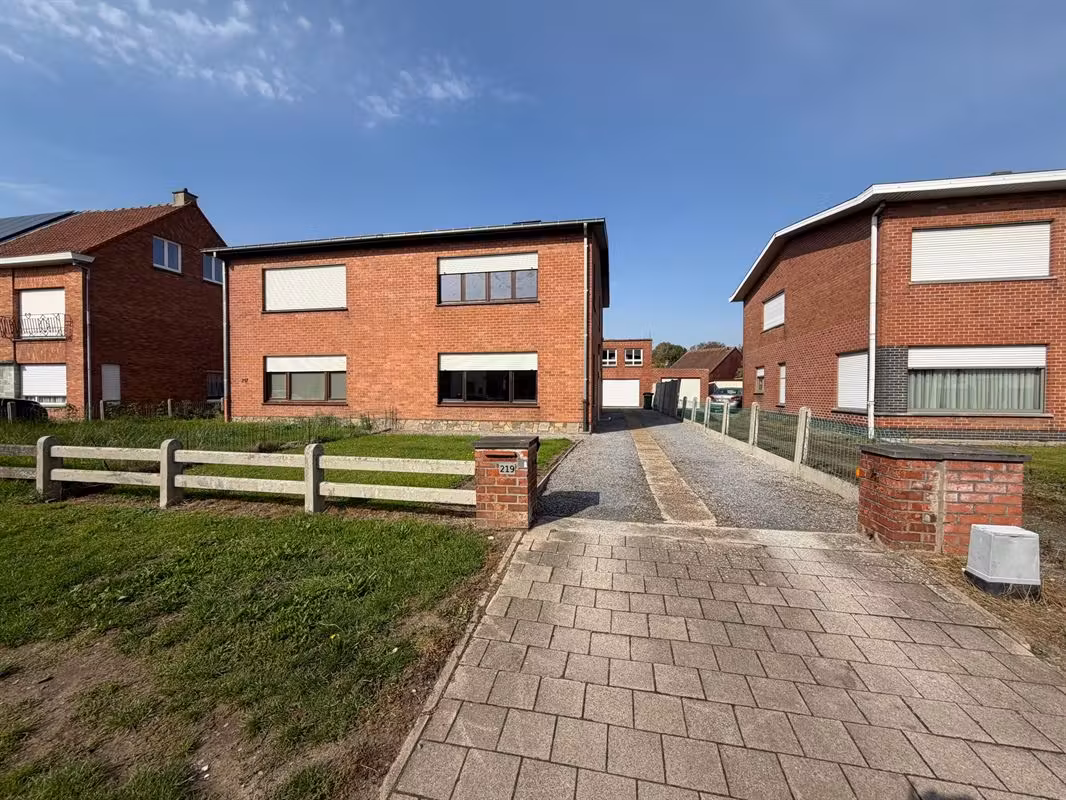 Semi-detached house with sunny garden and three bedrooms - 13