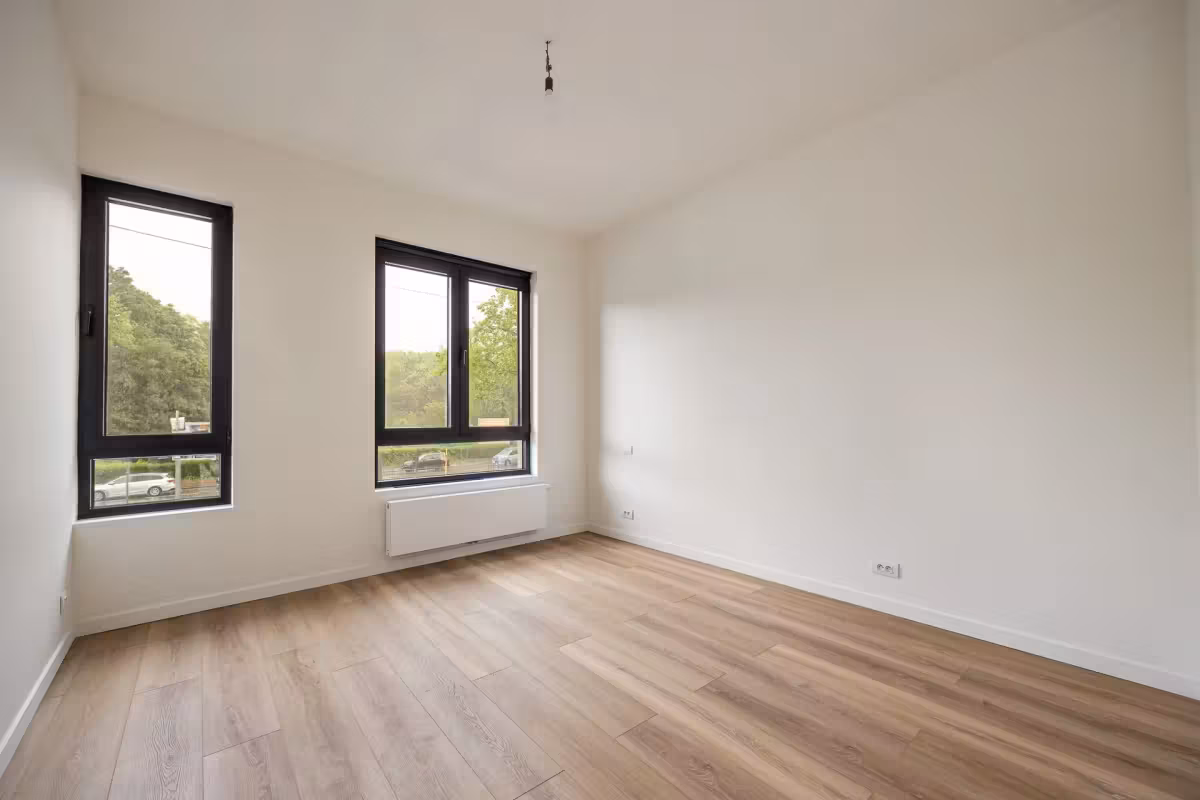 Gerenoveerd appartement met 2 slaapkamers en terras - 12