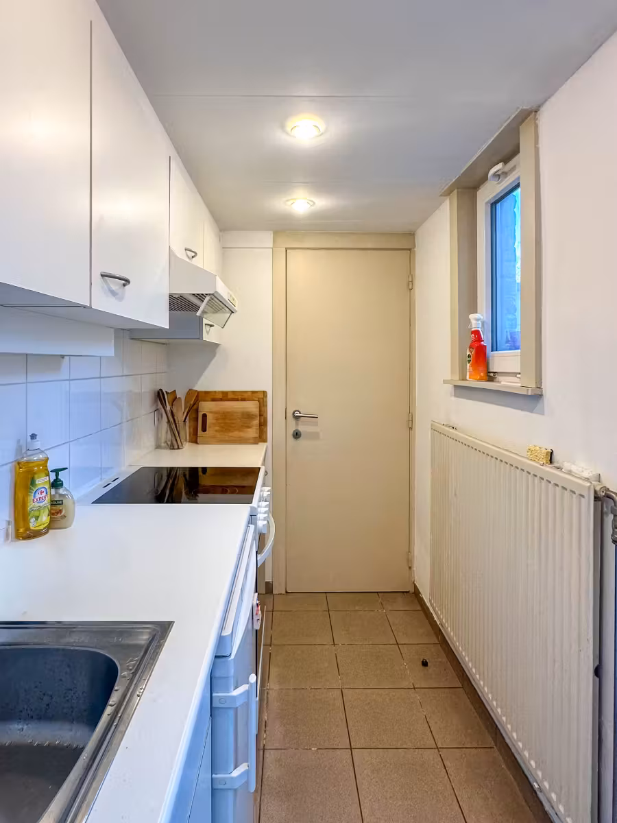 Rijhuisje met 3 slaapkamers en mezzanine in Gent - 3