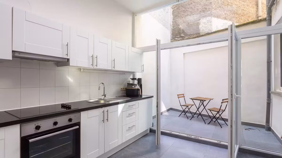 Ground-floor apartment with city courtyard - 3
