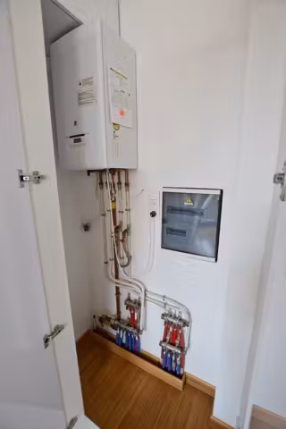 Bel appartement rénové proche de la Place Louise - 13