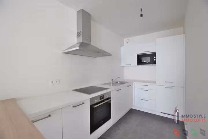 Modern apartment with terrace near Brussels-South Station - 3
