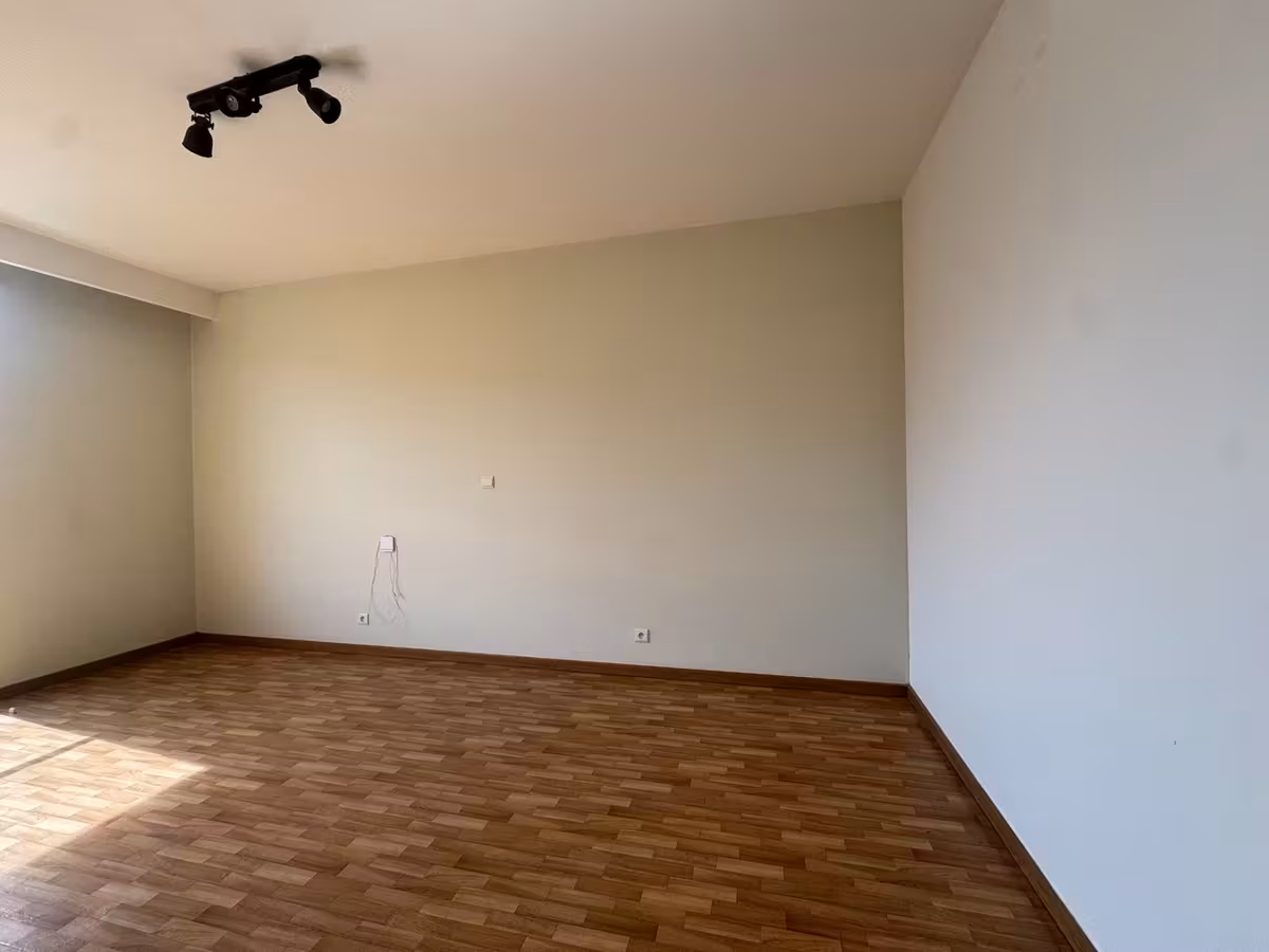 Spacieux appartement 1 chambre avec climatisation au cinquième étage - 15