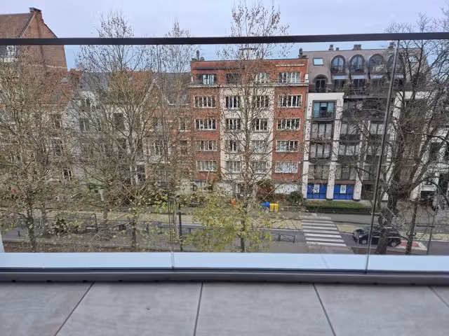 APPARTEMENT - TE HUUR - 1180 UKKEL - € 1.250 - 2