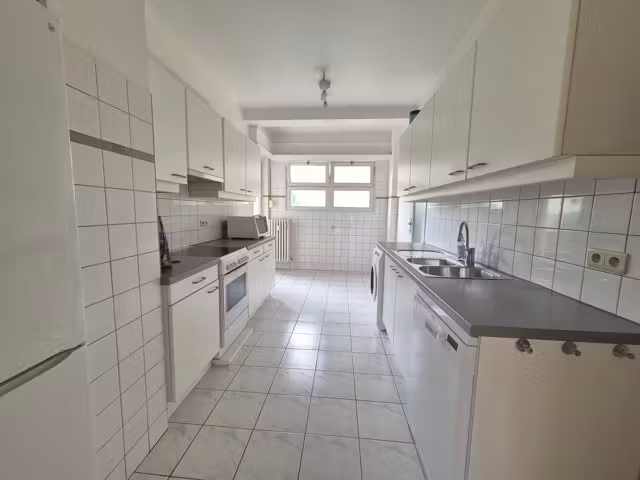 APPARTEMENT - TE HUUR - 1050 ELSENE - € 1.850 - 3