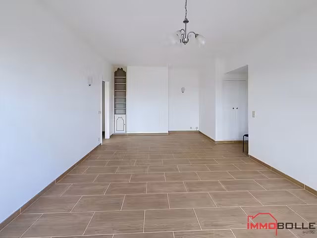 Nice renovated apartment with terrace in Woluwe-Saint-Pierre