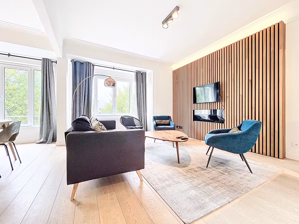 Superbe appartement 2 chambres proche Altitude 100 - 3