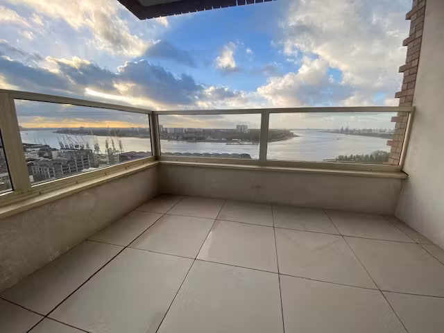 Ruime en gemeubelde penthouse op het trendy eilandje - 14