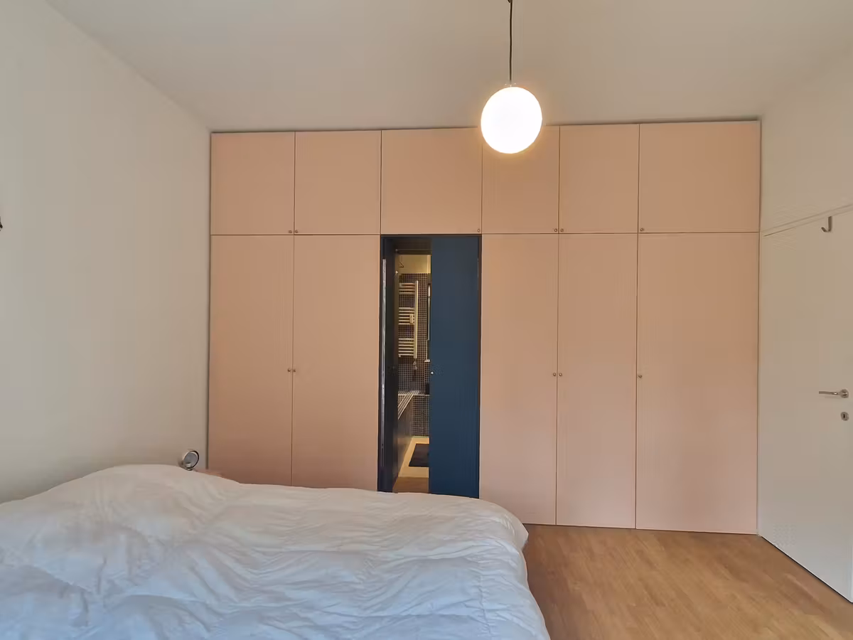 Gerenoveerd appartement met uitzicht op de Vijvers van Elsene - 14