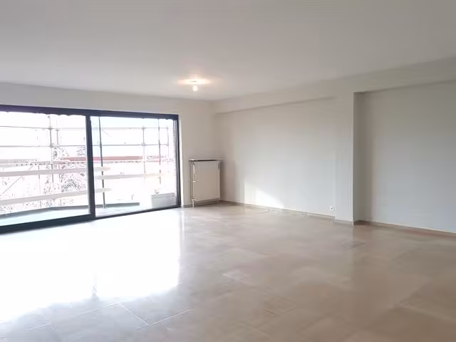 Luxury 4-bedroom apartment with terrace - 6