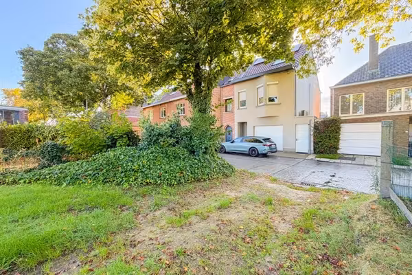Maison semi-ouverte rénovée avec jardin - 20