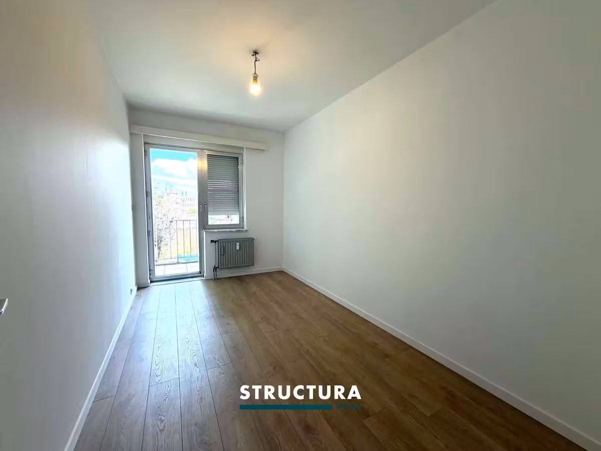 Renovated apartment with 2 bedrooms - 11