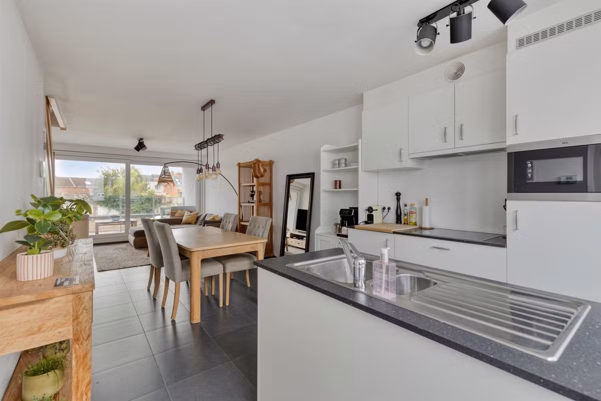 Recent triplexappartement met 2 slaapkamers en terras - 3