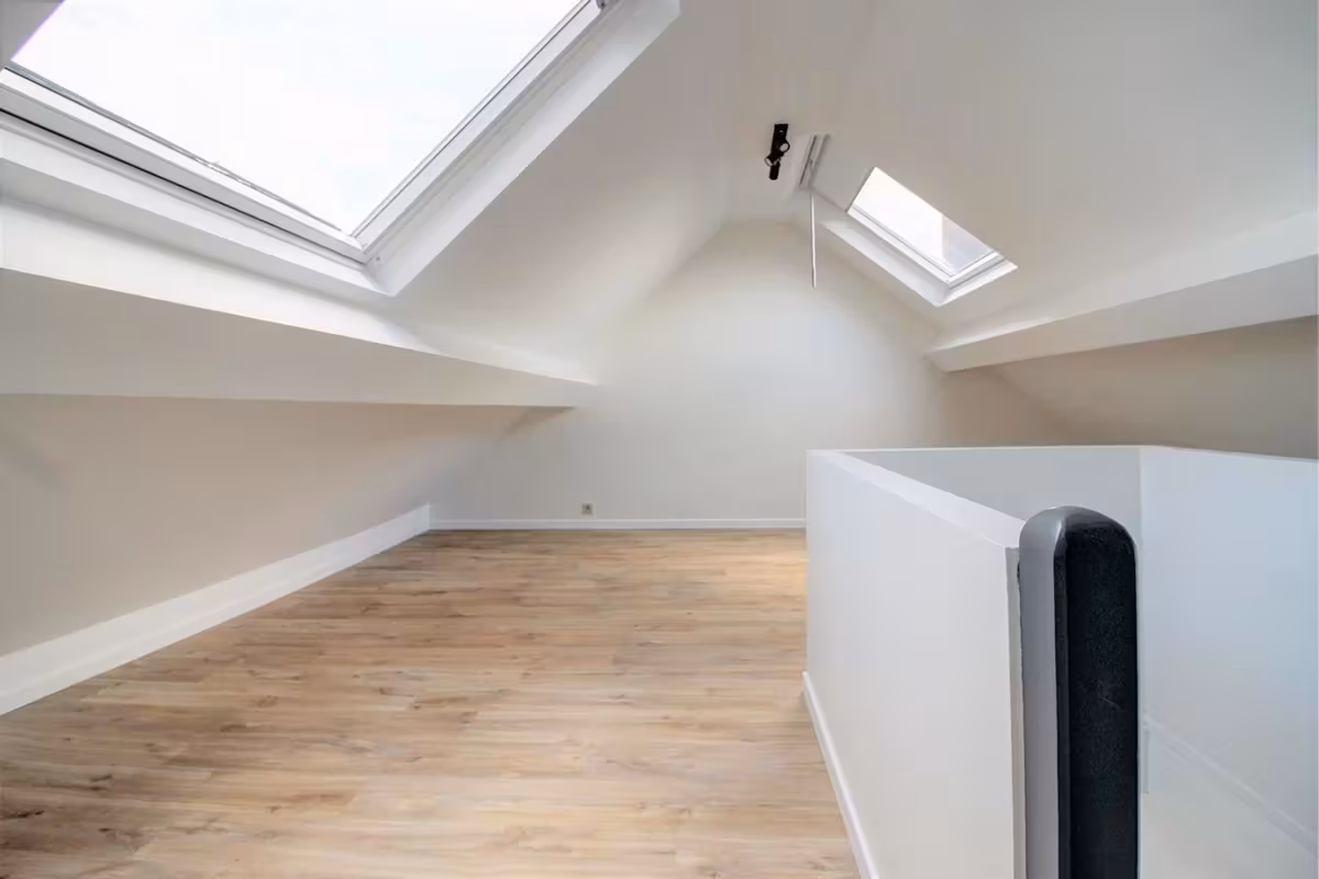 Renovated duplex apartment near Brugmann Square - 5