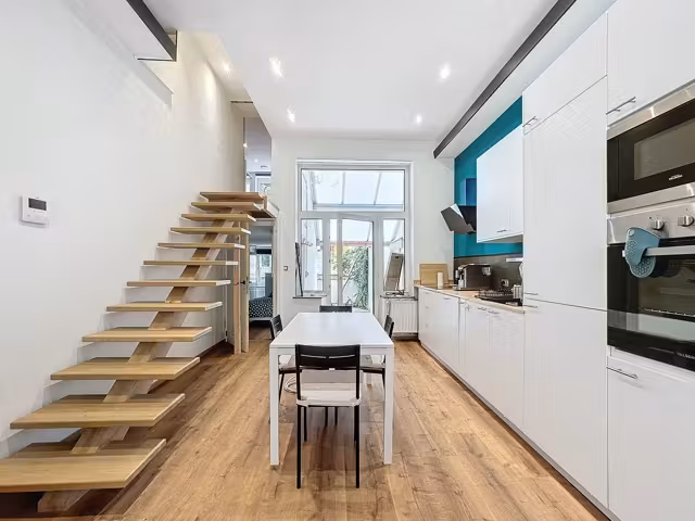 Studentenflat in Saint-Gilles met XXL terras - 12