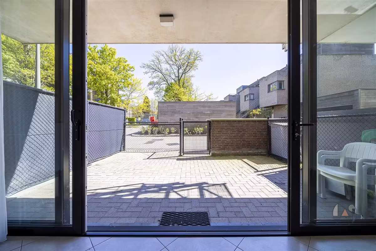 Modern hoekappartement met terras en parking in Hoboken - 6