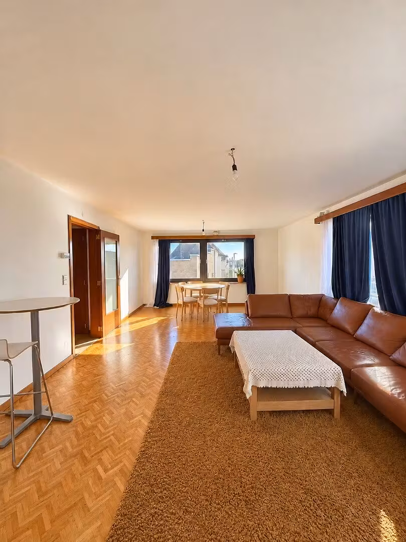 Appartement lumineux au caractère vintage - 8