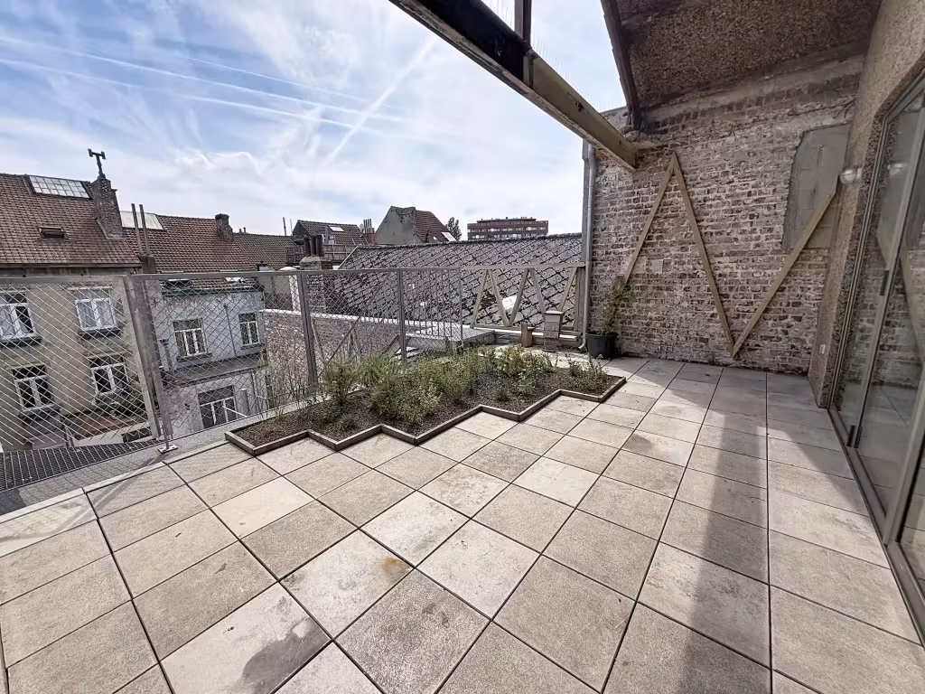 Energy-efficient 3-bedroom penthouse in Anderlecht - 9