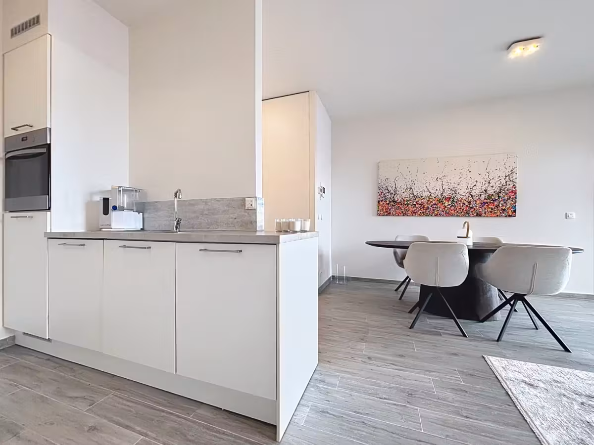 Modern one-bedroom apartment in Cadixwijk - 3