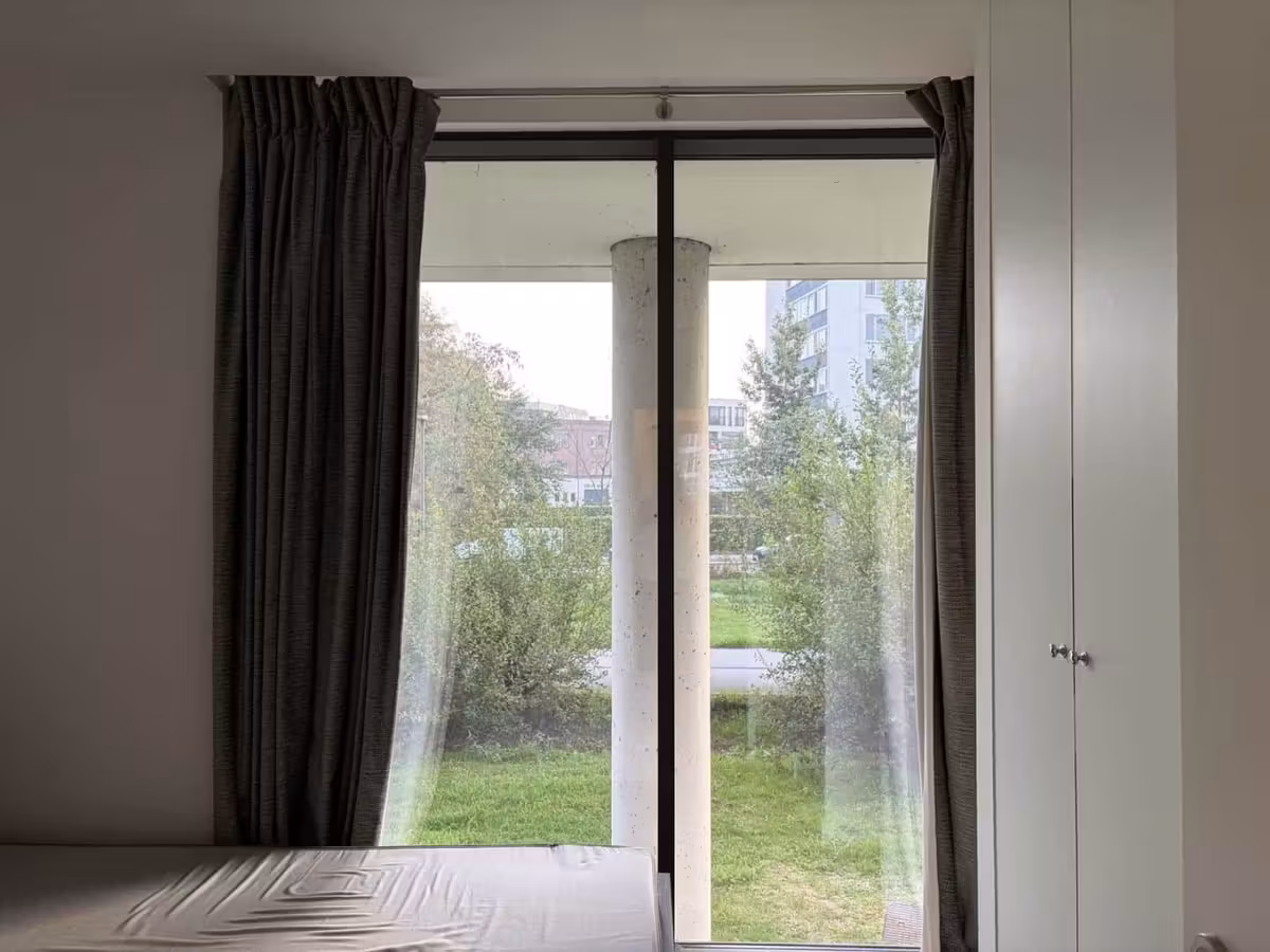 Gemeubelde studio in Nieuw Zuid - 9