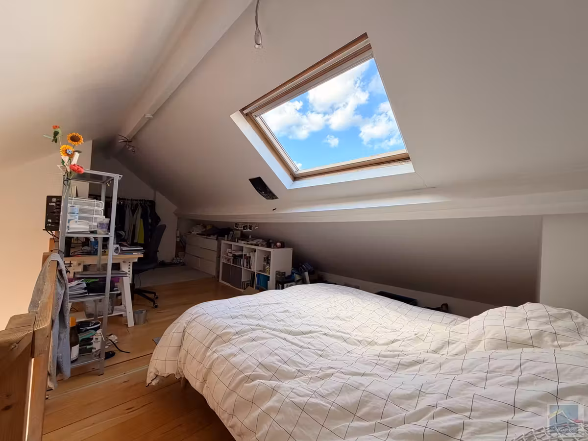 Two-bedroom duplex in Ixelles - 15