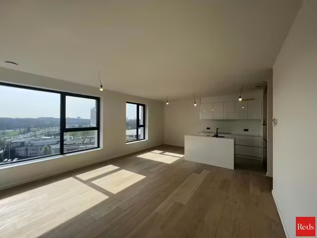 Appartement de 2 chambres avec spacieuse terrasse et parking - 4