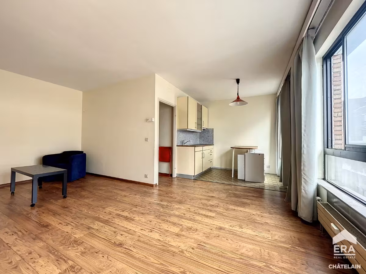 Ongemeubileerde studio te huur in Elsene - 6