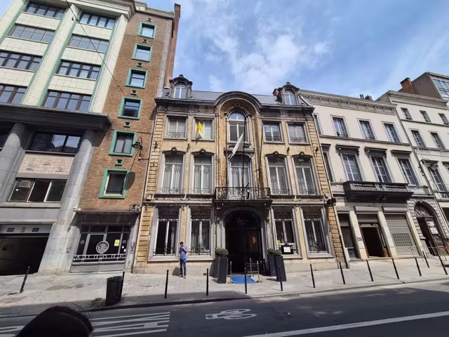 Furnished duplex loft with terrace in Brussels - 16