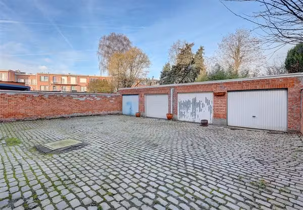 Gerenoveerd appartement in rustige wijk Wilrijk - 14