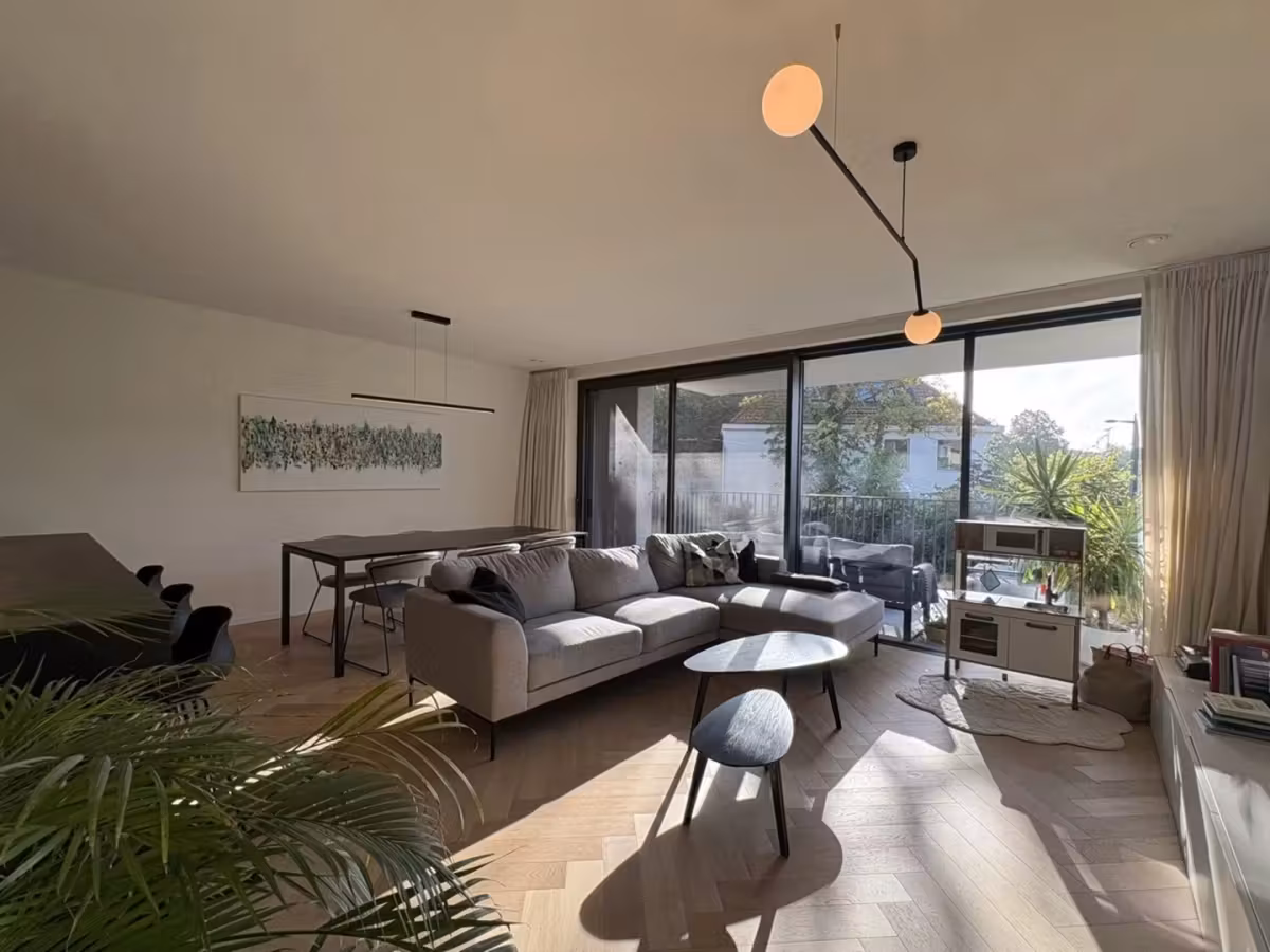 Appartement moderne à 2 chambres avec terrasse et parking - 7