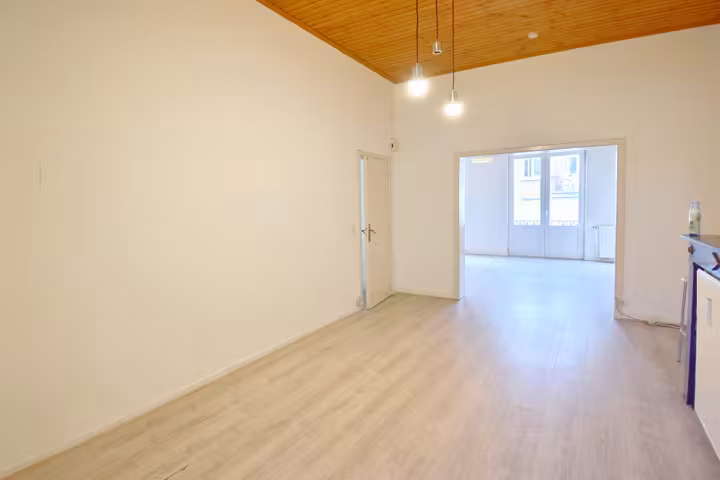 3-bedroom duplex in the university district - 9
