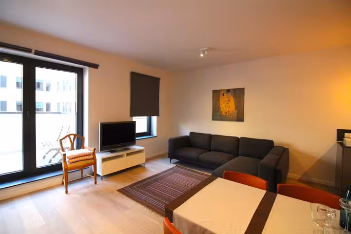 Modern furnished loft with terrace in Schuman - 7